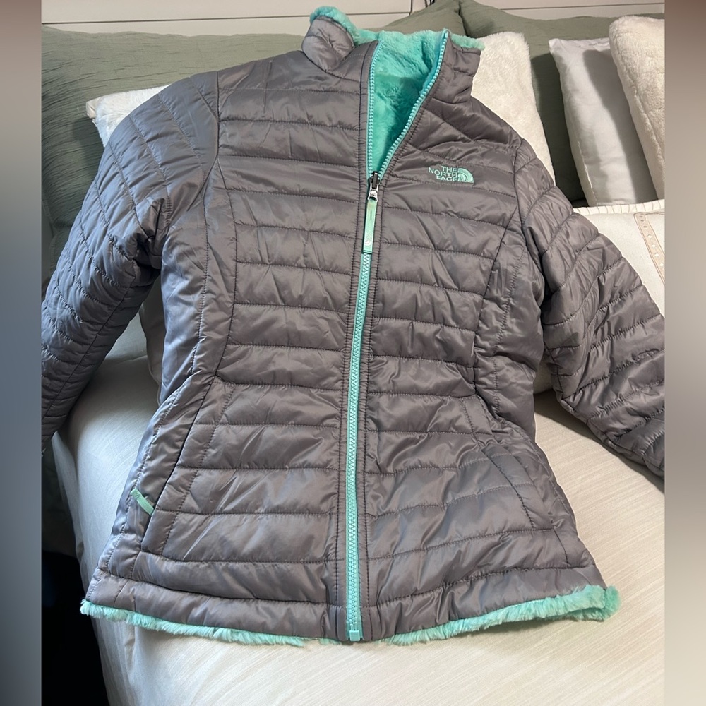 The North Face Gray  Heavy Winter Jacket with Mint Accent Girls size Large